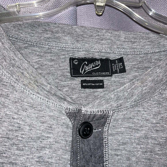 Simple 2 button grey long sleeve shirt. Lightly worn, in good condition. - Picture 3 of 3